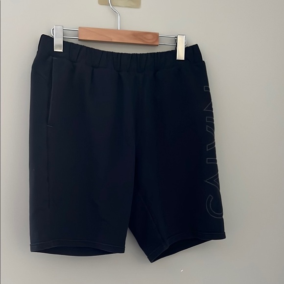 Calvin Klein Black Athletic Shorts with Elastic Waistband - Picture 1 of 3